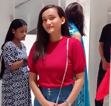 Deepali Negi
